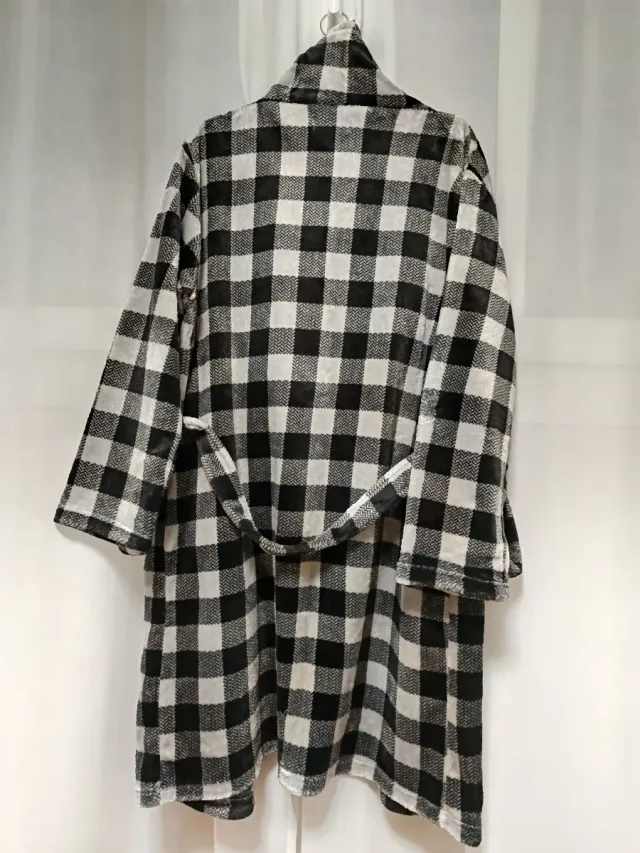 Albornoz cuadros Mundo Pijama Talla L