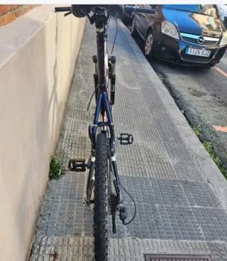 Bicicleta de montaña buen estado