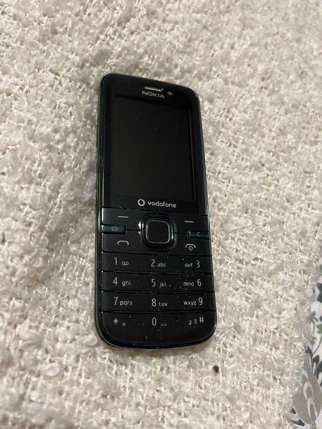 Nokia 6303 Classic con cargador