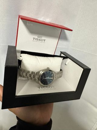 Reloj Tissot Caja Roja y Negra