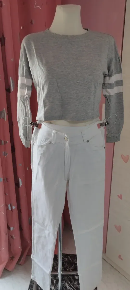 Conjunto Ropa Mujer Gris y Blanco