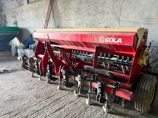 Sembradora Sola Tricombi 194 GC Combinada