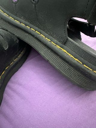 Sandali neri Dr. Martens