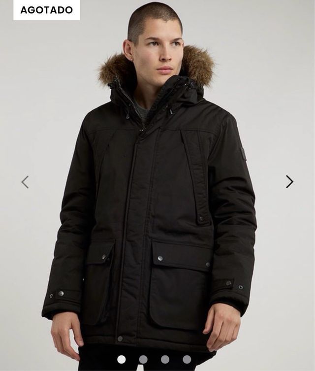 Chaqueta Element Negra con Capucha