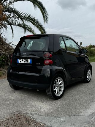 smart 451 benzina - 2010 nera 130.000km