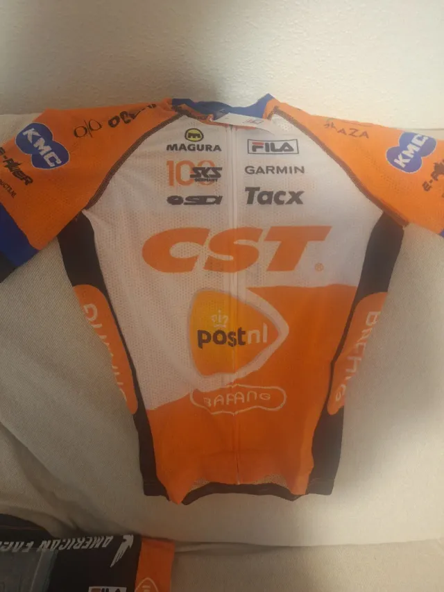 Conjunto Ciclismo Fila CST PostNL talla M