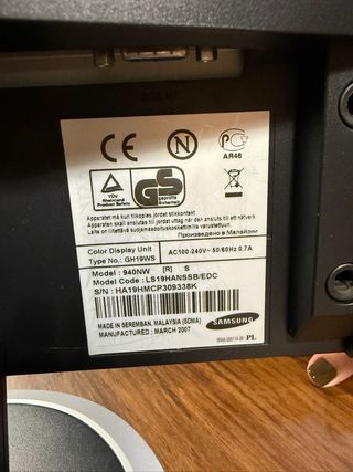 Monitor Samsung SyncMaster 940NW 19