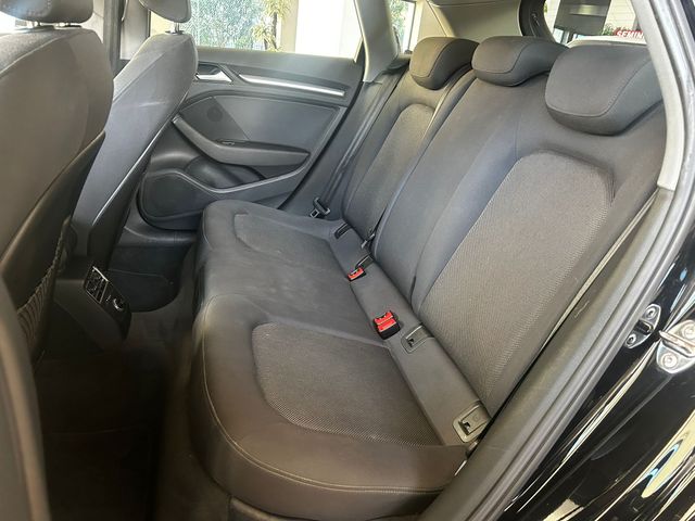 AUDI A3 1.6 TDI 110 cv