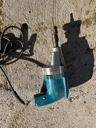 Taladro Eléctrico Bosch roscadora 