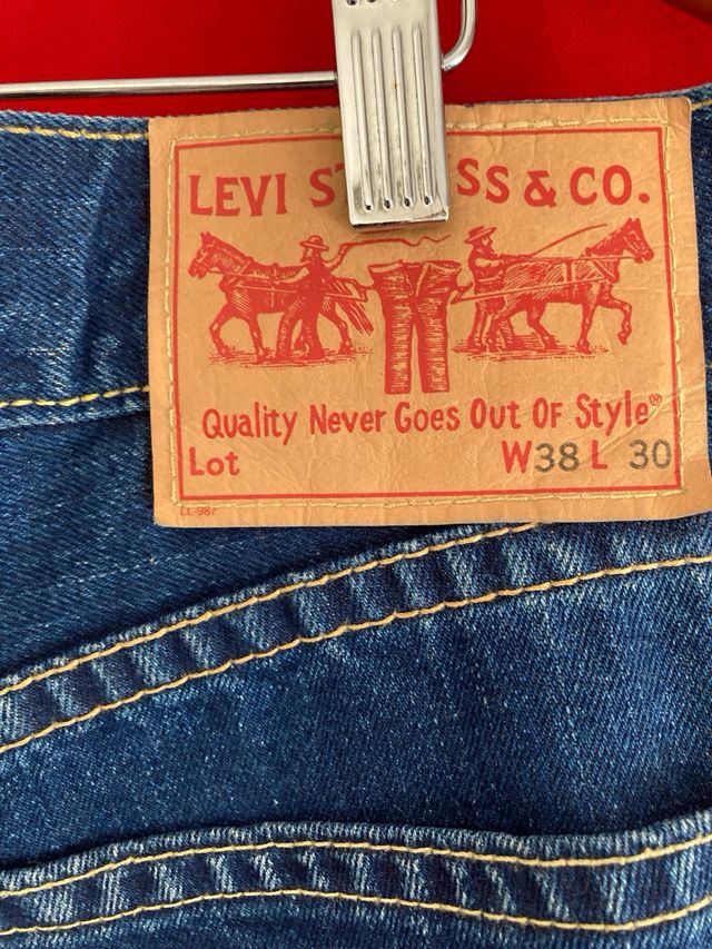 LEVIS JEANS AZULES