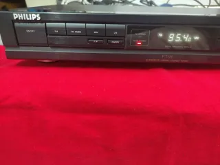 Sintonizador Estéreo Philips FT650