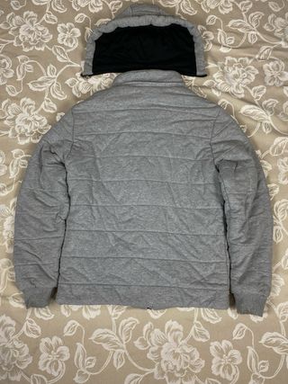 Abrigo Zara Gris M Capucha Elegante