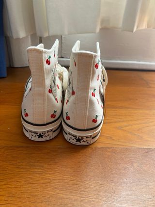 Converse Chuck Taylor Blancas Cerezas Talla 38