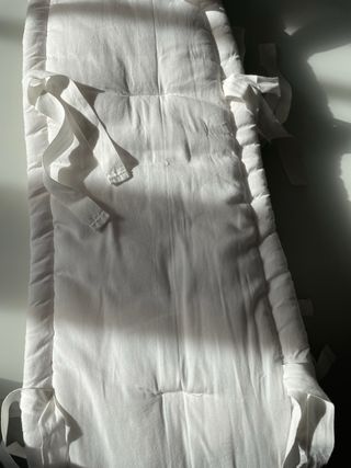 Forro mini cuna Stokke blanco