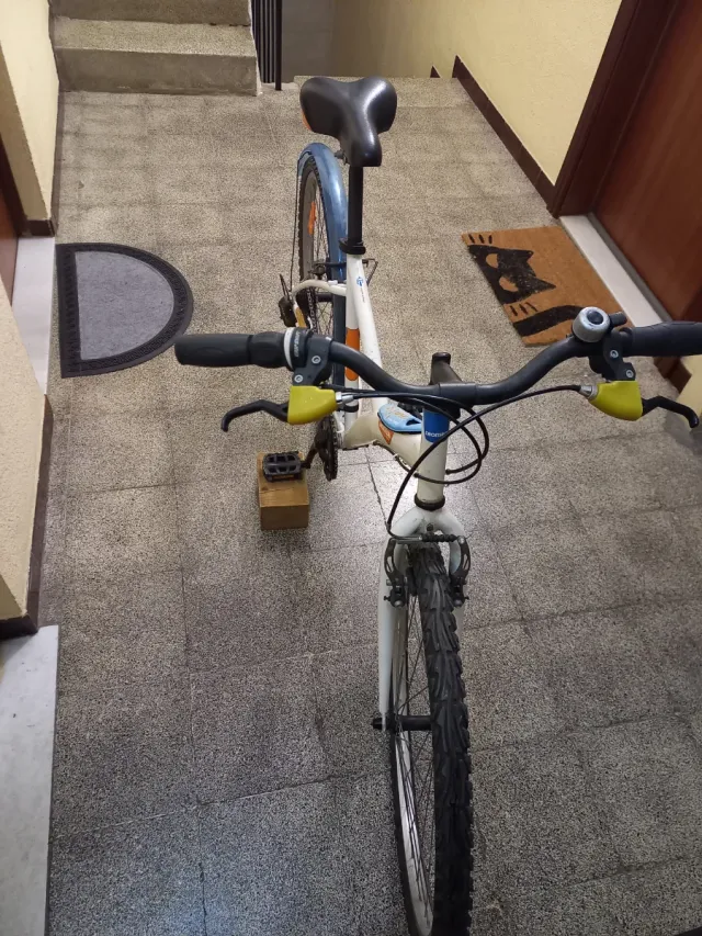 Bicicleta B-Twin Blanca