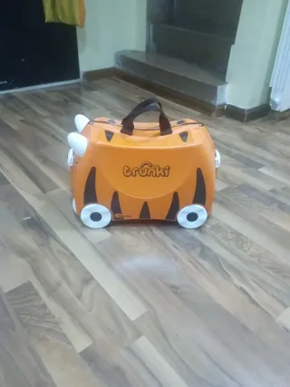 Maleta infantil bomberos, vaca y tigre