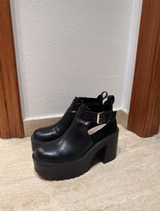 Botines negros Pull&Bear plataforma