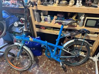 Bicicleta plegable azul