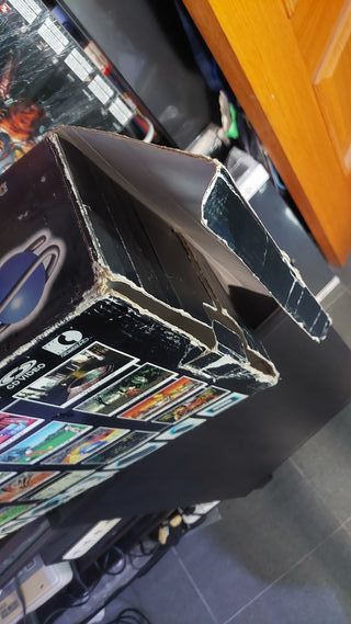 Sega Saturn Modelo 1 (Caja) + 4 Juegos