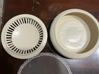 Portagioie decorato con rose e pizzo