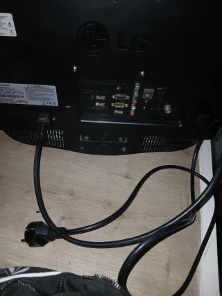 Televisor LG 22 Negro