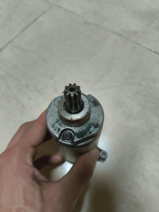 Motor de arranque YBR 125 (2007)