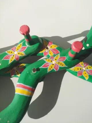 Perchero gato madera pintado