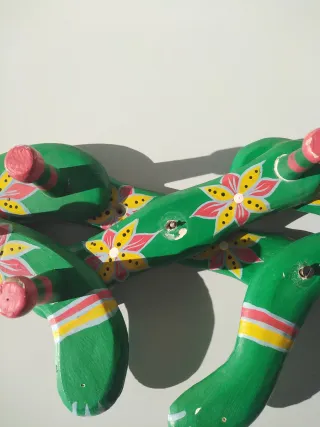 Perchero gato madera pintado