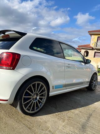 Volkswagen Polo 2014