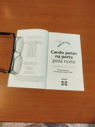 Cando petan na porta pola noite (Infantil E Xuv...