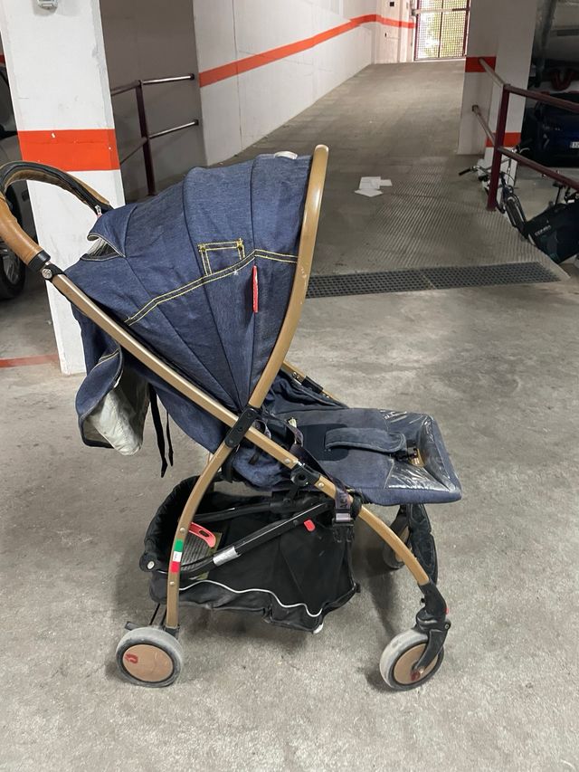 Carro de bebé plegable