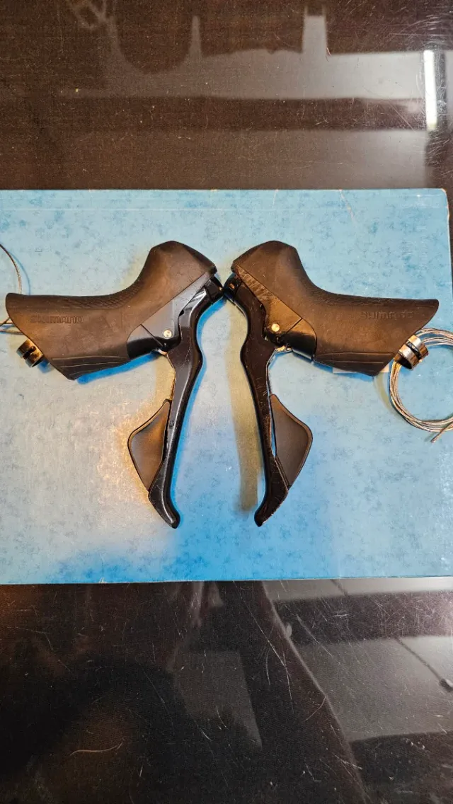 Leve meccaniche Shimano 105 2x11