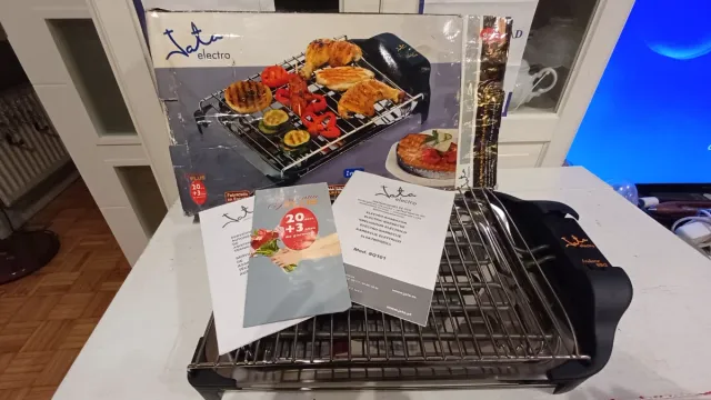 Barbecue elettrico nuovo di zecca