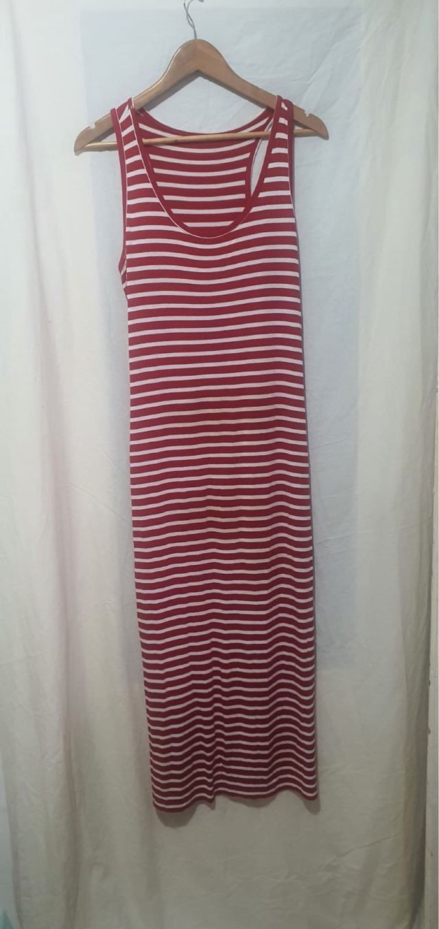 Vestido largo a rayas