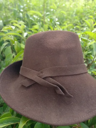 Sombrero marrón mujer invierno