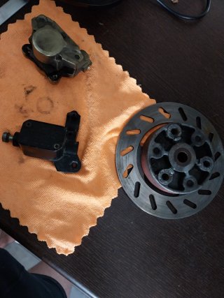 Galleta Rueda Trasera Yamaha Aerox