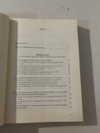 Caballeros del rey Nobleza y guerra en el reina...