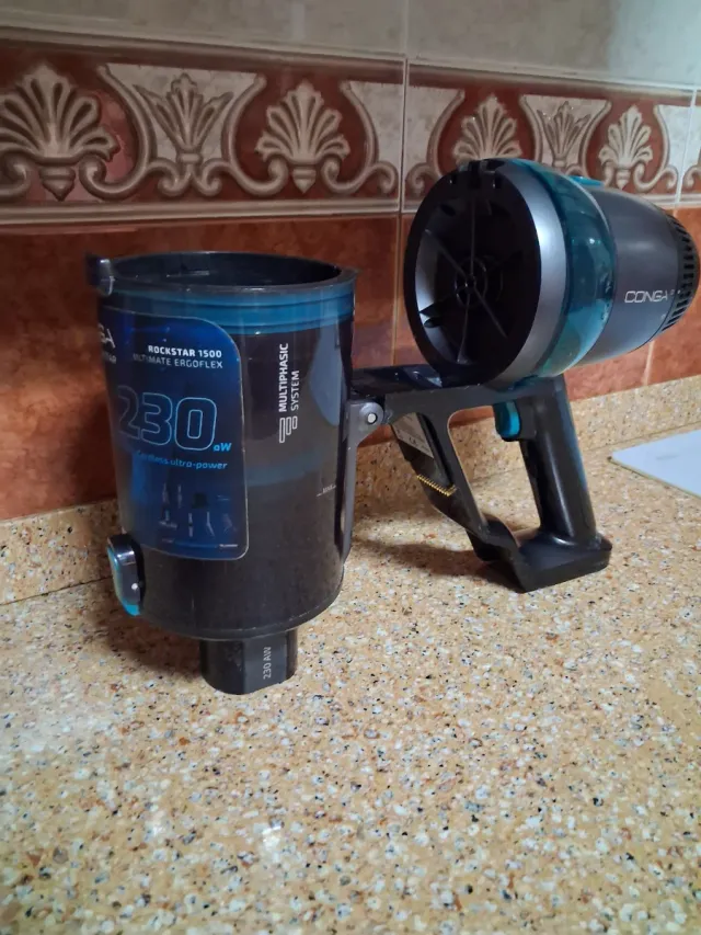 Aspiradora Cecotec Conga Rockstar 230
