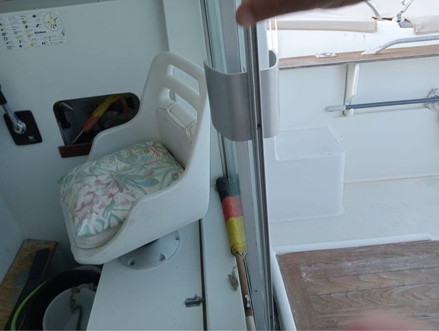 vendo barco en buen estado listo para navegar