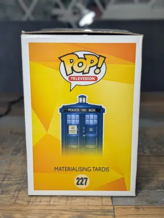Funko Pop Doctor Who Materialising Tardis 227