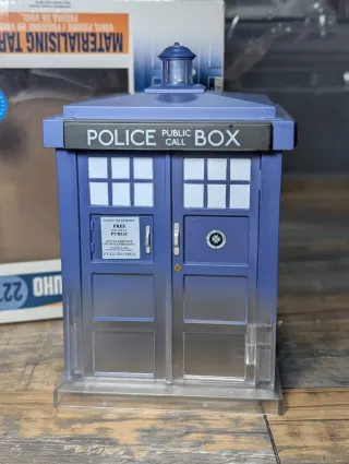 Funko Pop Doctor Who Materialising Tardis 227