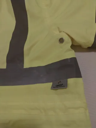 Chaqueta chubasquero alta visibilidad