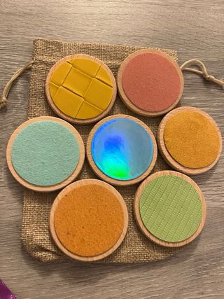 Giocattoli sensoriali per bambini Montessori