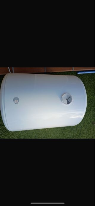 Termo de agua caliente Equation 50L