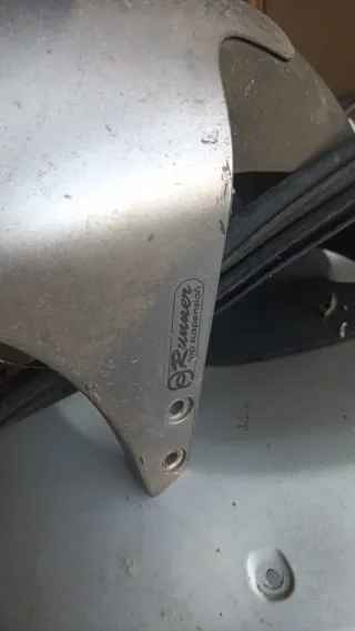 Guardabarros Gilera Runner 50 plásticos asiento