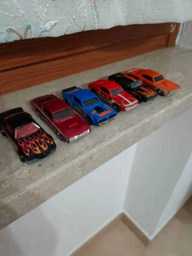 Hot Wheels