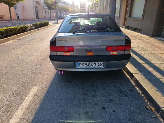 Renault Safrane 1999