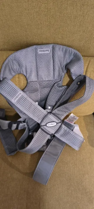 Mochila Portabebés BabyBjörn Gris