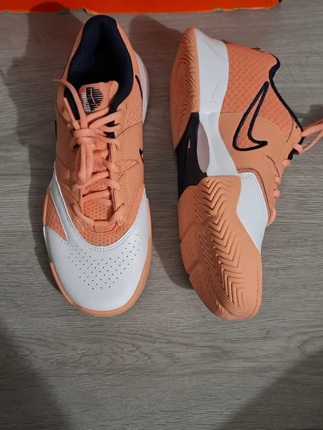 Nike Court Like 4 Naranja y Blanco