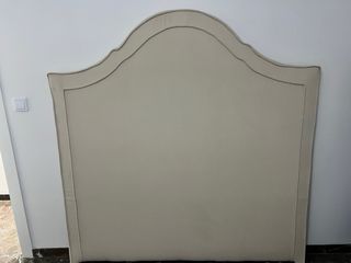 Cabecero tapizado beige